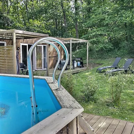 Chalet Les De L'isle Jourdain *