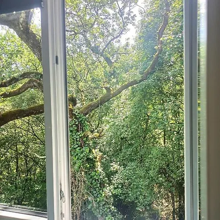 Les De L'isle Jourdain シャレー *