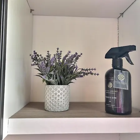 Les De L'isle Jourdain シャレー *