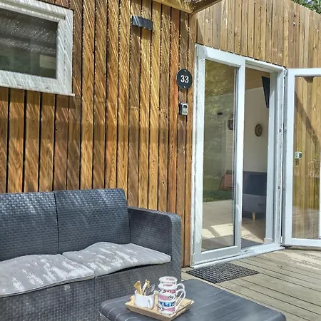 Les De L'isle Jourdain Horská chata *